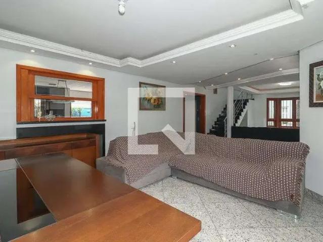 Casa / Sobrado em Condomínio para Locação em Porto Alegre/RS Sarandi 5 Quartos