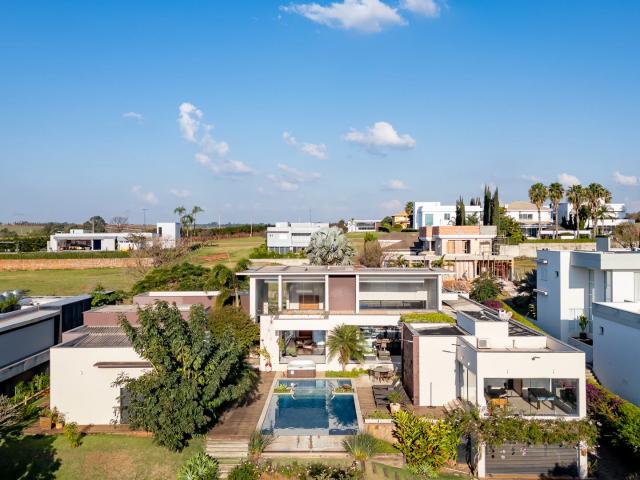 Casa / Sobrado em Condomínio para Locação em Porto Feliz/SP Fazenda Alvorada 6 Quartos