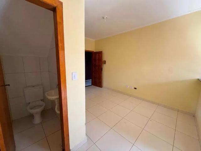 Casa / Sobrado em Condomínio para Locação em Praia Grande/SP Tude Bastos Sítio do Campo 2 Quartos