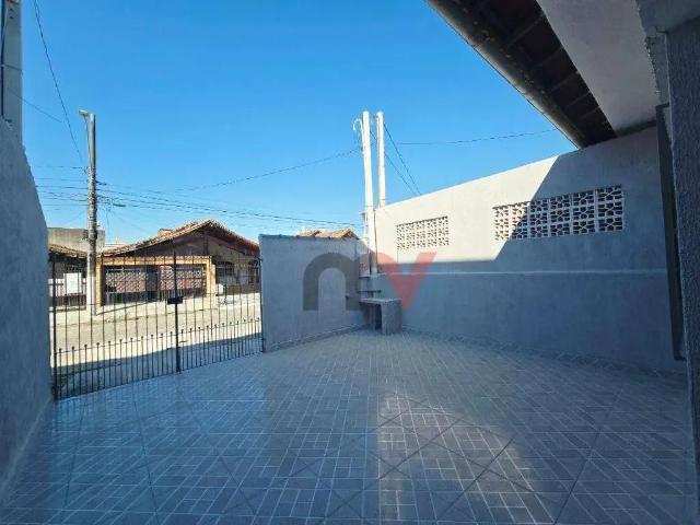 Casa / Sobrado em Condomínio para Locação em Praia Grande/SP Tupi 2 Quartos