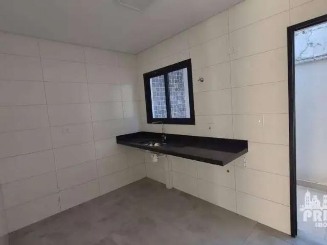 Casa / Sobrado em Condomínio para Locação em Praia Grande/SP Vila Antártica 2 Quartos