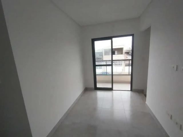 Casa / Sobrado em Condomínio para Locação em Praia Grande/SP Vila Antártica 3 Quartos