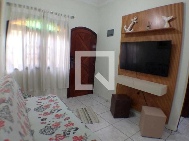 Casa / Sobrado em Condomínio para Locação em Praia Grande/SP Vilamar 2 Quartos