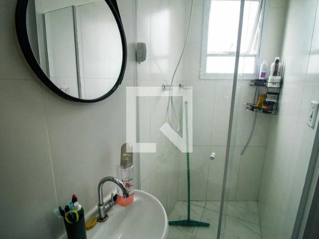 Casa / Sobrado em Condomínio para Locação em Praia Grande/SP Vilamar 2 Quartos