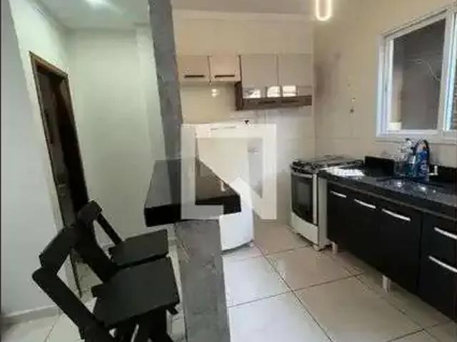 Casa / Sobrado em Condomínio para Locação em Praia Grande/SP Aviação 2 Quartos