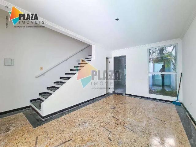 Casa / Sobrado em Condomínio para Locação em Praia Grande/SP Canto do Forte 3 Quartos