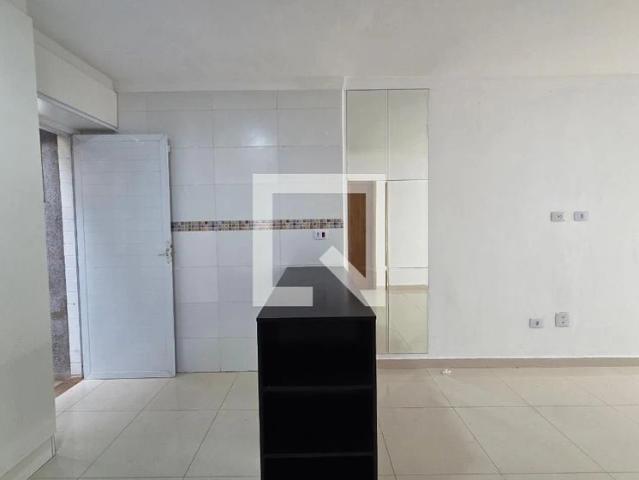 Casa / Sobrado em Condomínio para Locação em Praia Grande/SP Cidade Ocian 2 Quartos