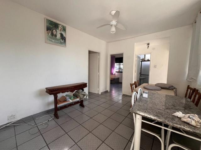 Casa / Sobrado em Condomínio para Locação em Praia Grande/SP Guilhermina 2 Quartos