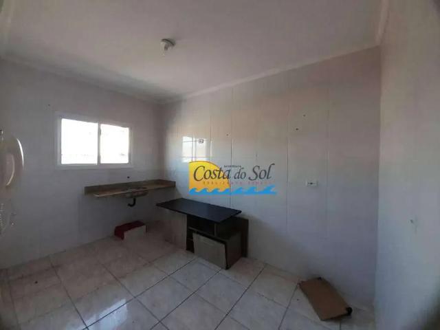 Casa / Sobrado em Condomínio para Locação em Praia Grande/SP Jardim Alice 2 Quartos