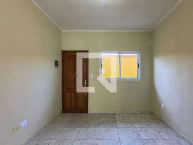 Casa / Sobrado em Condomínio para Locação em Praia Grande/SP Nova Mirim 1 Quartos