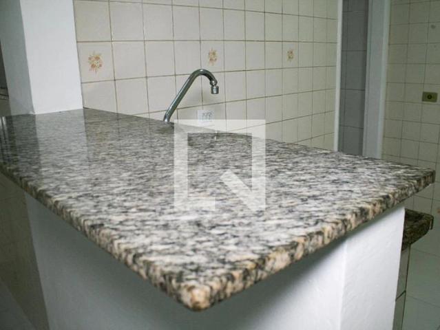 Casa / Sobrado em Condomínio para Locação em Praia Grande/SP Nova Mirim 1 Quartos