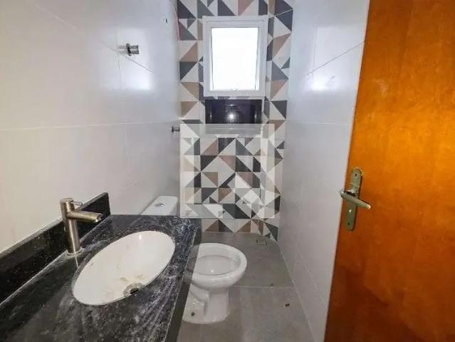 Casa / Sobrado em Condomínio para Locação em Praia Grande/SP Sítio do Campo 2 Quartos