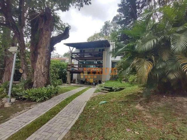 Casa / Sobrado em Condomínio para Locação em Recife/PE Sítio dos Pintos 4 Quartos