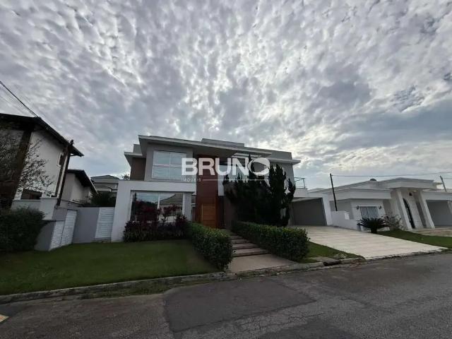 Casa / Sobrado em Condomínio para Locação em Resende/RJ Morada da Colina 5 Quartos