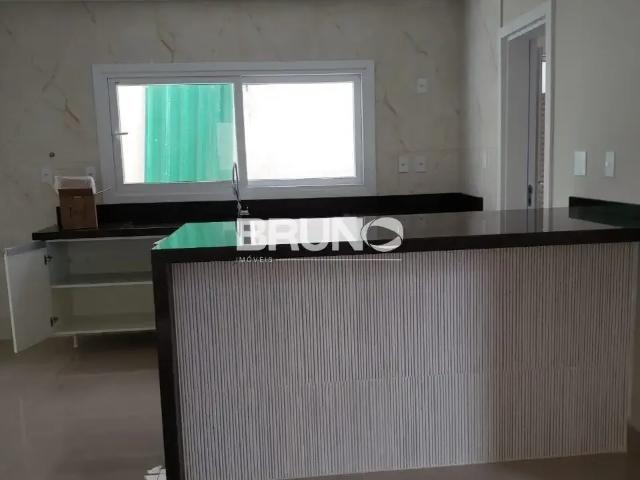 Casa / Sobrado em Condomínio para Locação em Resende/RJ Parque Ipiranga 3 Quartos