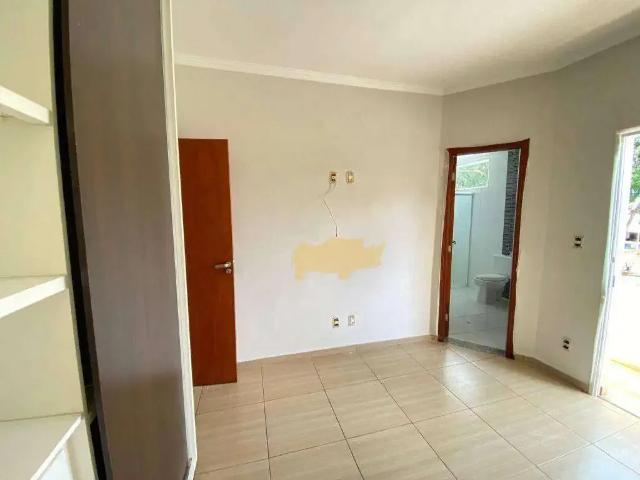 Casa / Sobrado em Condomínio para Locação em Rio Claro/SP Parque Mãe Preta 3 Quartos