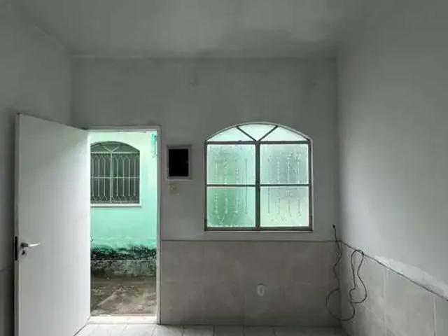 Casa / Sobrado em Condomínio para Locação em Rio de Janeiro/RJ Bangu 1 Quartos