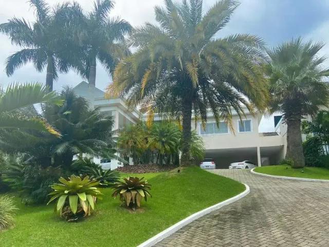 Casa / Sobrado em Condomínio para Locação em Rio de Janeiro/RJ Barra da Tijuca 4 Quartos