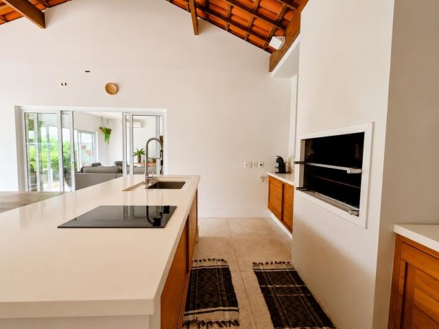 Casa / Sobrado em Condomínio para Locação em Rio de Janeiro/RJ Barra da Tijuca 4 Quartos