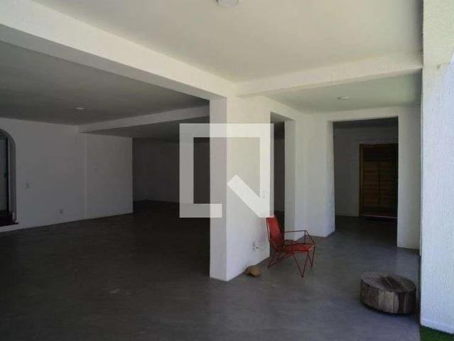 Casa / Sobrado em Condomínio para Locação em Rio de Janeiro/RJ Barra da Tijuca 4 Quartos