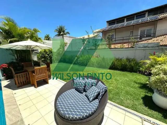 Casa / Sobrado em Condomínio para Locação em Rio de Janeiro/RJ Barra da Tijuca 4 Quartos