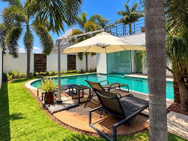 Casa / Sobrado em Condomínio para Locação em Rio de Janeiro/RJ Barra da Tijuca 4 Quartos