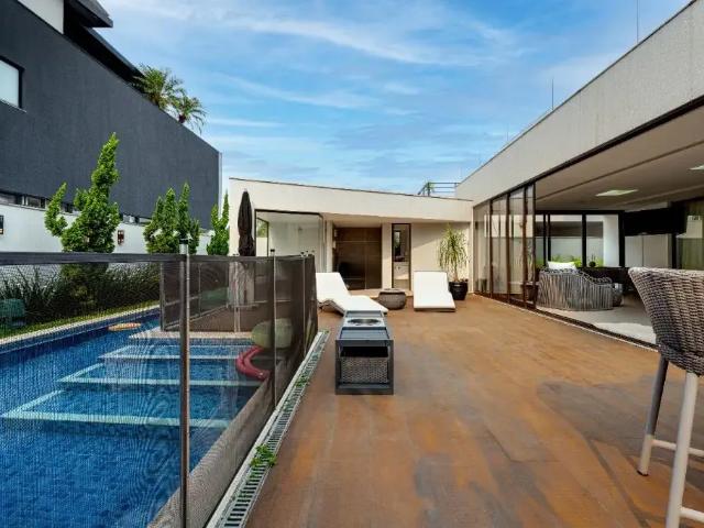 Casa / Sobrado em Condomínio para Locação em Rio de Janeiro/RJ Barra da Tijuca 5 Quartos