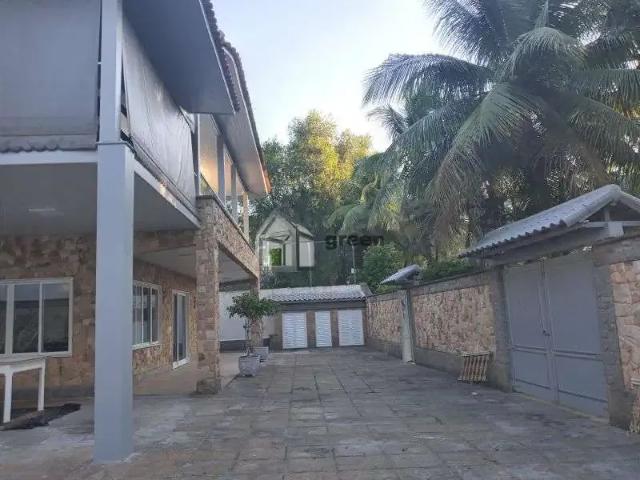 Casa / Sobrado em Condomínio para Locação em Rio de Janeiro/RJ Barra da Tijuca 5 Quartos