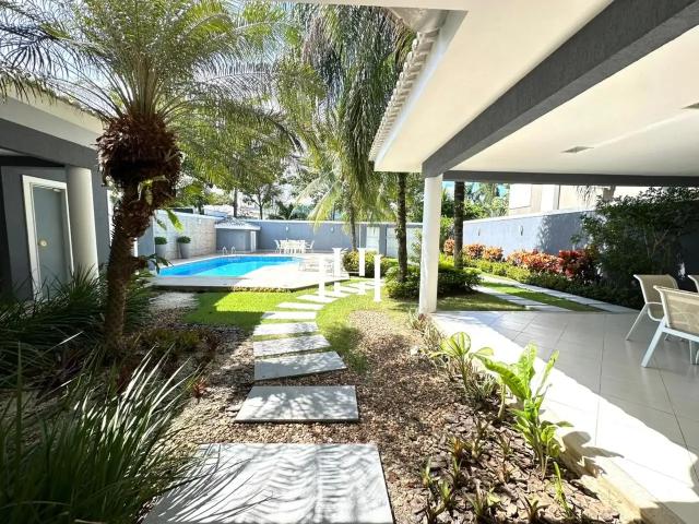 Casa / Sobrado em Condomínio para Locação em Rio de Janeiro/RJ Barra da Tijuca 5 Quartos