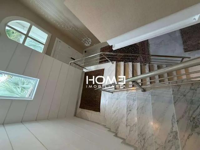 Casa / Sobrado em Condomínio para Locação em Rio de Janeiro/RJ Barra da Tijuca 6 Quartos