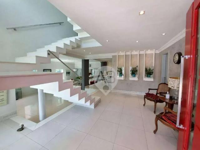 Casa / Sobrado em Condomínio para Locação em Rio de Janeiro/RJ Barra da Tijuca 6 Quartos