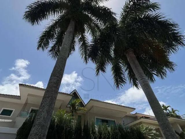 Casa / Sobrado em Condomínio para Locação em Rio de Janeiro/RJ Barra da Tijuca 6 Quartos