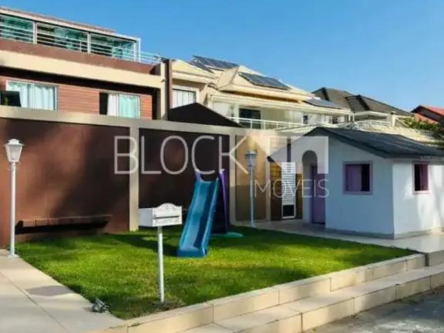 Casa / Sobrado em Condomínio para Locação em Rio de Janeiro/RJ Barra da Tijuca 6 Quartos