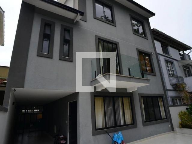 Casa / Sobrado em Condomínio para Locação em Rio de Janeiro/RJ Barra da Tijuca 6 Quartos