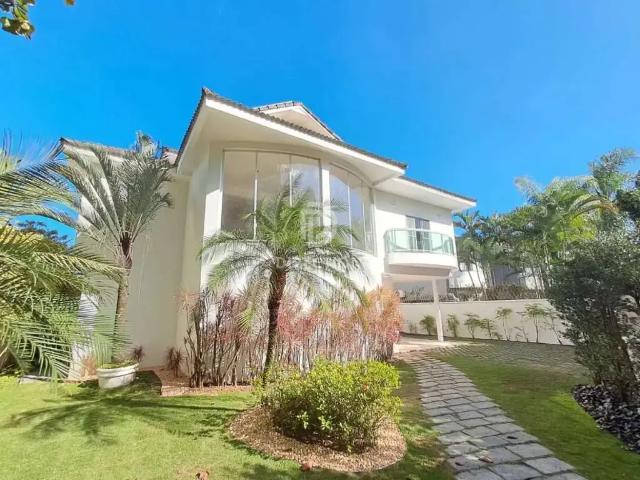 Casa / Sobrado em Condomínio para Locação em Rio de Janeiro/RJ Barra da Tijuca 6 Quartos