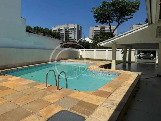 Casa / Sobrado em Condomínio para Locação em Rio de Janeiro/RJ Barra da Tijuca 3 Quartos
