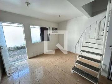 Casa / Sobrado em Condomínio para Locação em Rio de Janeiro/RJ Campinho 2 Quartos