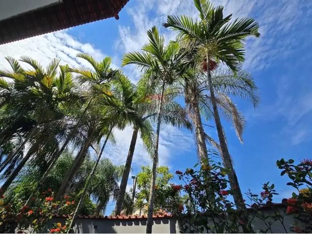 Casa / Sobrado em Condomínio para Locação em Rio de Janeiro/RJ Campo Grande 4 Quartos