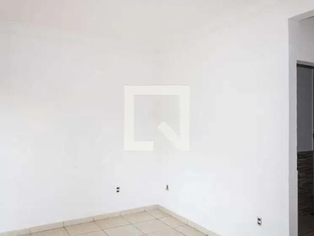 Casa / Sobrado em Condomínio para Locação em Rio de Janeiro/RJ Campo Grande 3 Quartos