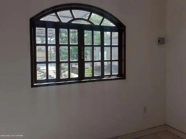 Casa / Sobrado em Condomínio para Locação em Rio de Janeiro/RJ Cordovil 1 Quartos