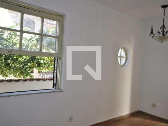 Casa / Sobrado em Condomínio para Locação em Rio de Janeiro/RJ Engenho Novo 3 Quartos