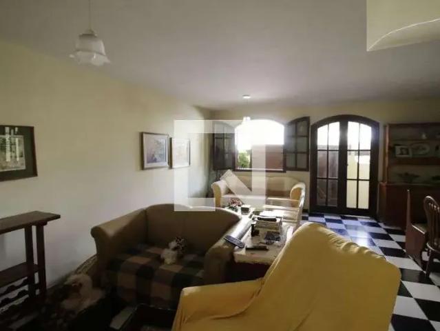 Casa / Sobrado em Condomínio para Locação em Rio de Janeiro/RJ Freguesia Ilha do Governador 3 Quartos