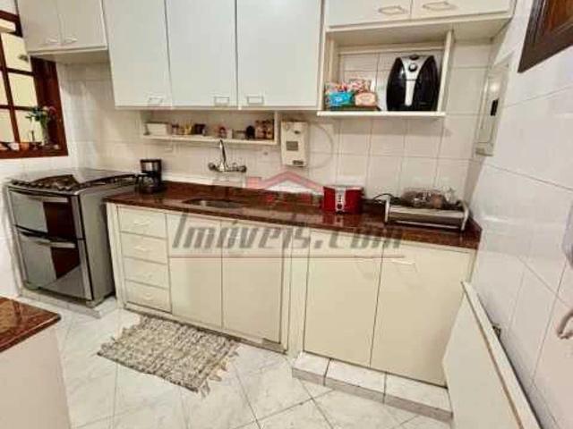 Casa / Sobrado em Condomínio para Locação em Rio de Janeiro/RJ Freguesia Jacarepaguá 4 Quartos