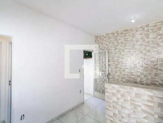 Casa / Sobrado em Condomínio para Locação em Rio de Janeiro/RJ Guaratiba 1 Quartos