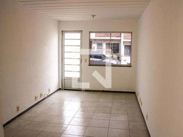Casa / Sobrado em Condomínio para Locação em Rio de Janeiro/RJ Guaratiba 3 Quartos