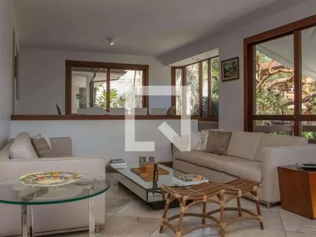 Casa / Sobrado em Condomínio para Locação em Rio de Janeiro/RJ Itanhangá 4 Quartos