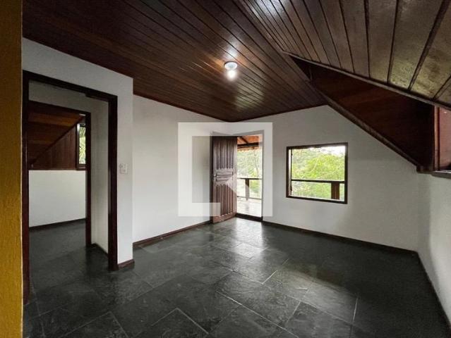 Casa / Sobrado em Condomínio para Locação em Rio de Janeiro/RJ Itanhangá 2 Quartos