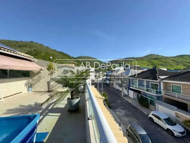 Casa / Sobrado em Condomínio para Locação em Rio de Janeiro/RJ Jardim Sulacap 3 Quartos