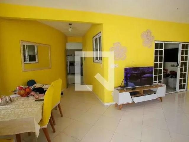 Casa / Sobrado em Condomínio para Locação em Rio de Janeiro/RJ Pechincha 3 Quartos