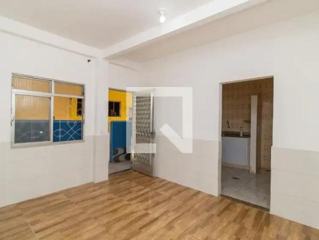Casa / Sobrado em Condomínio para Locação em Rio de Janeiro/RJ Penha 2 Quartos